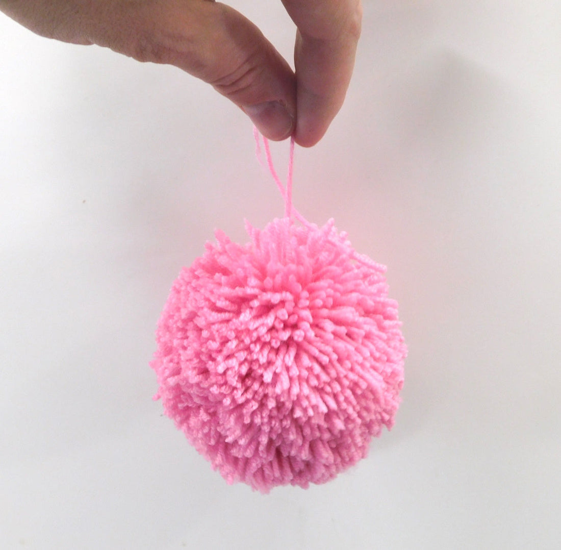 How-to: Make a Pom Pom (Without a Pom Pom Maker Tool)
