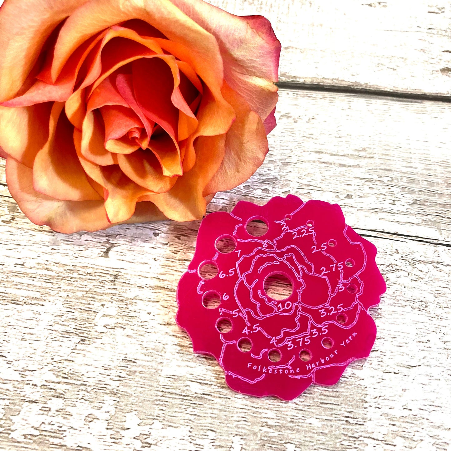 Rose Knitting Needle Gauge  Metric   Fuchsia Pink