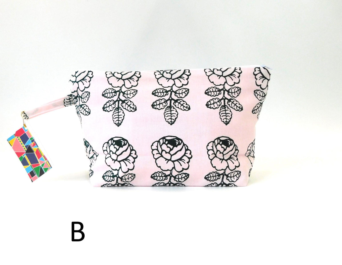 Marimekko Vihkiruusu Fabric Zip Pouch in Pale Pink Black      2 options      size Large 10"
