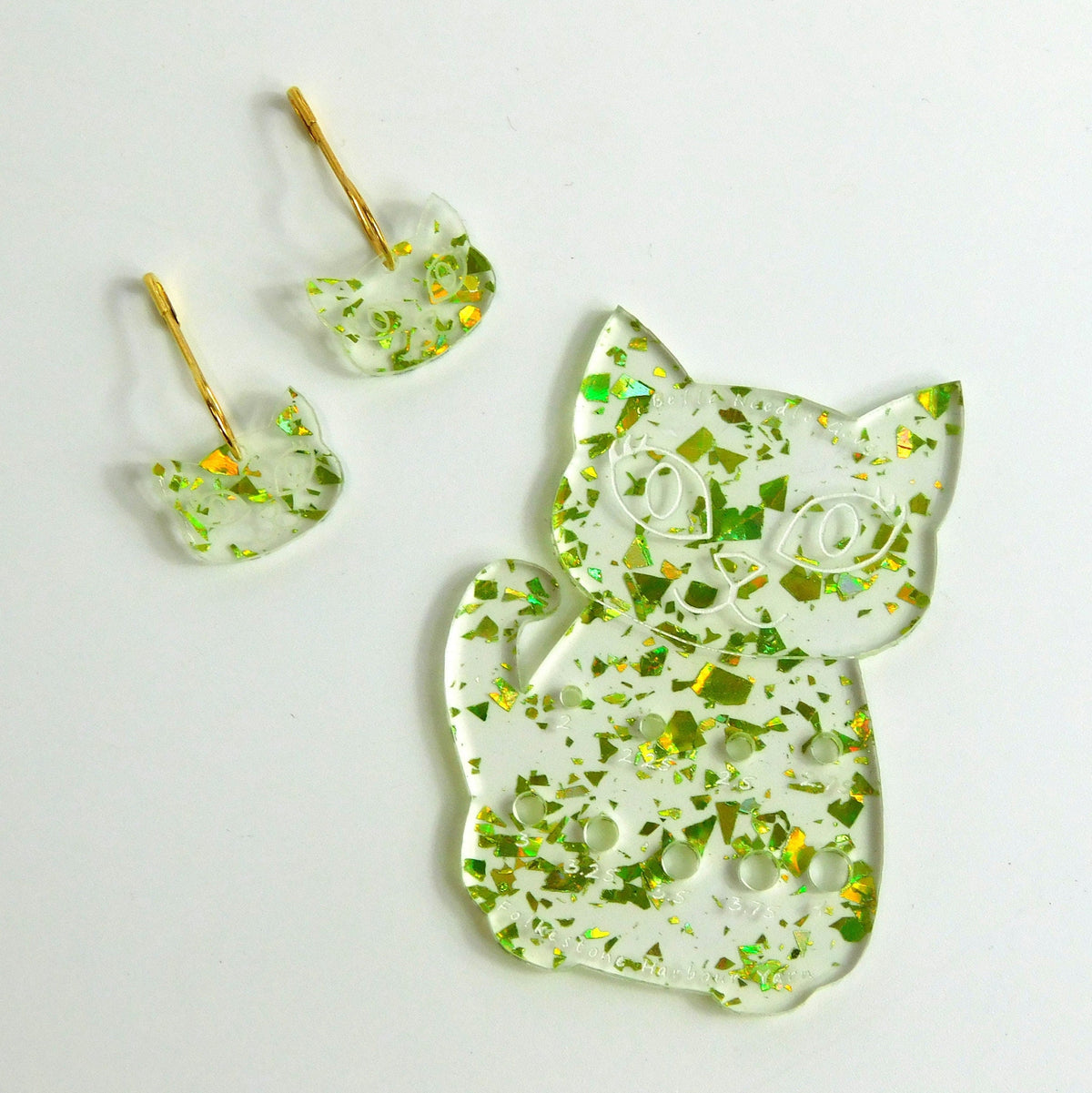 Bella Cat Knitting Needle Gauge: Lime Green Disco Glitter Acrylic