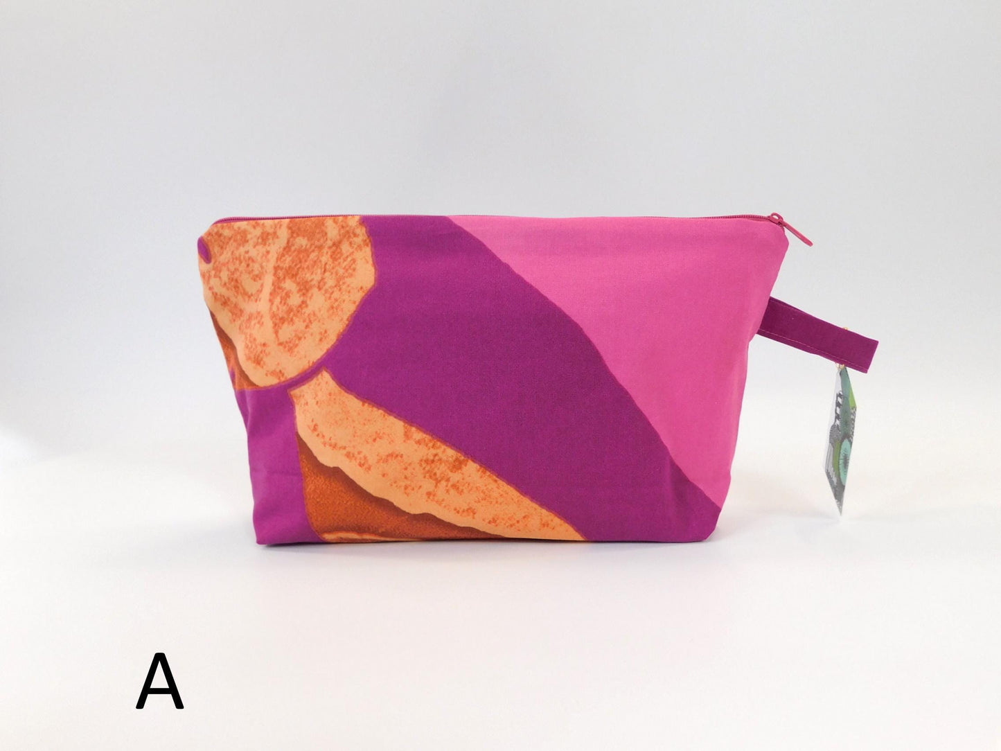 Marimekko Latvassa Korkealla Fabric Zip Pouch  2 options    Pink Plum Chestnut Orange