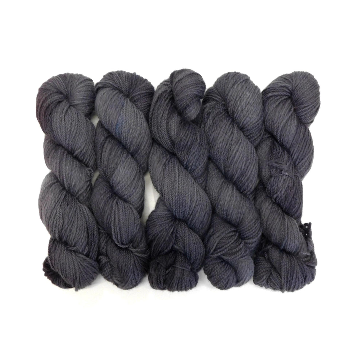 Anthracite Grey Kent Romney DK Weight Yarn 100g Skein