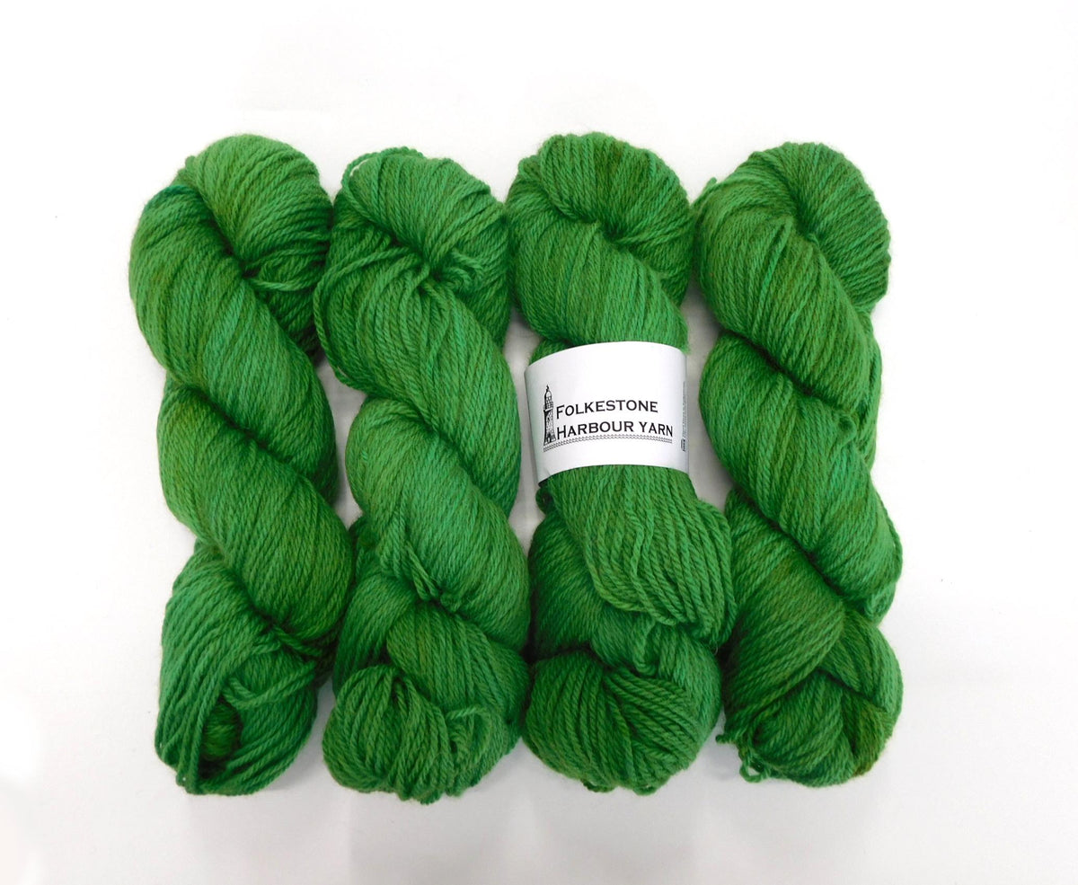 Garden of England Green Kent Romney DK Weight Yarn 100g Skein