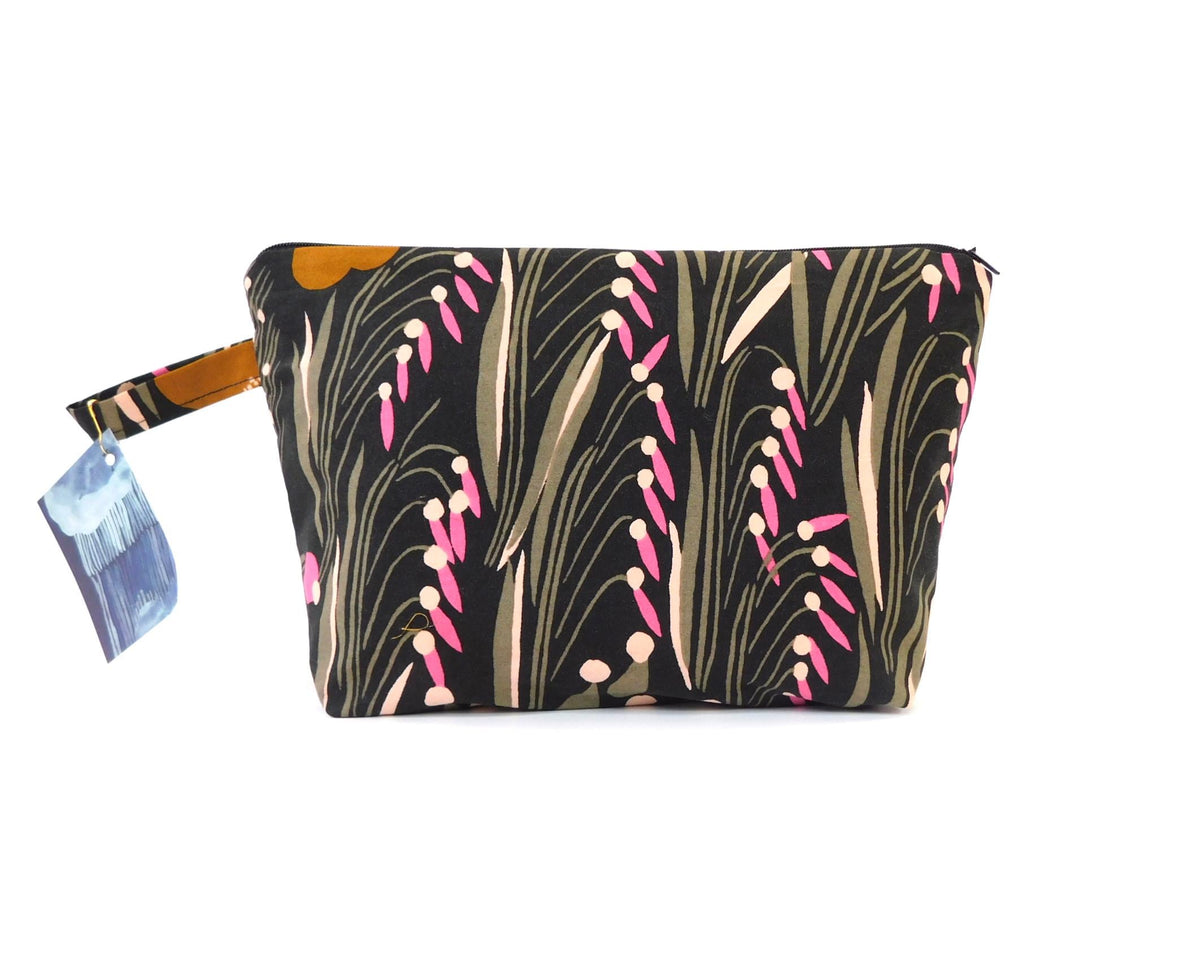 Marimekko Letto Fabric Zip Pouch  3 options    Black Pink Chestnut Yellow