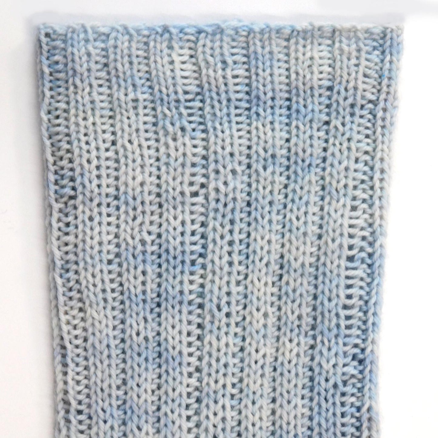 Simple Ribbed Sock Knitting Pattern 3 sizes    PDF  Instant Download