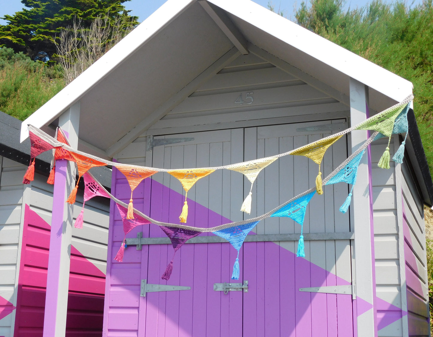Beach Hut Bunting   Crochet Pattern  Digital Download