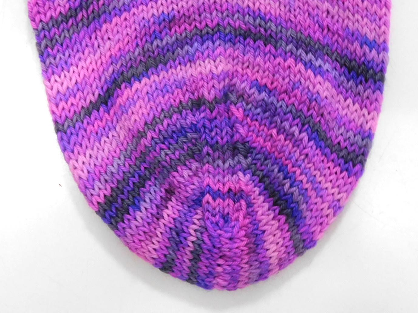 Simple Short Row Sock Knitting Pattern 4 sizes    Digital Download