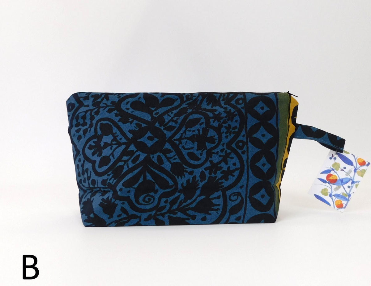 Marimekko Kulkunen Fabric Zip Pouch  4 options    Blue or Mustard