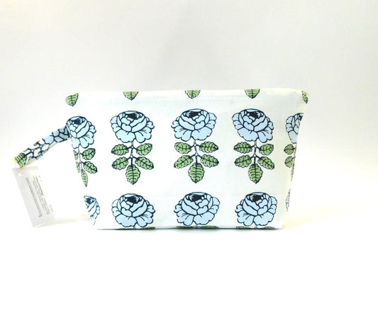 Marimekko Vihkiruusu Fabric Zip Pouch in White Blue            size Large 10"