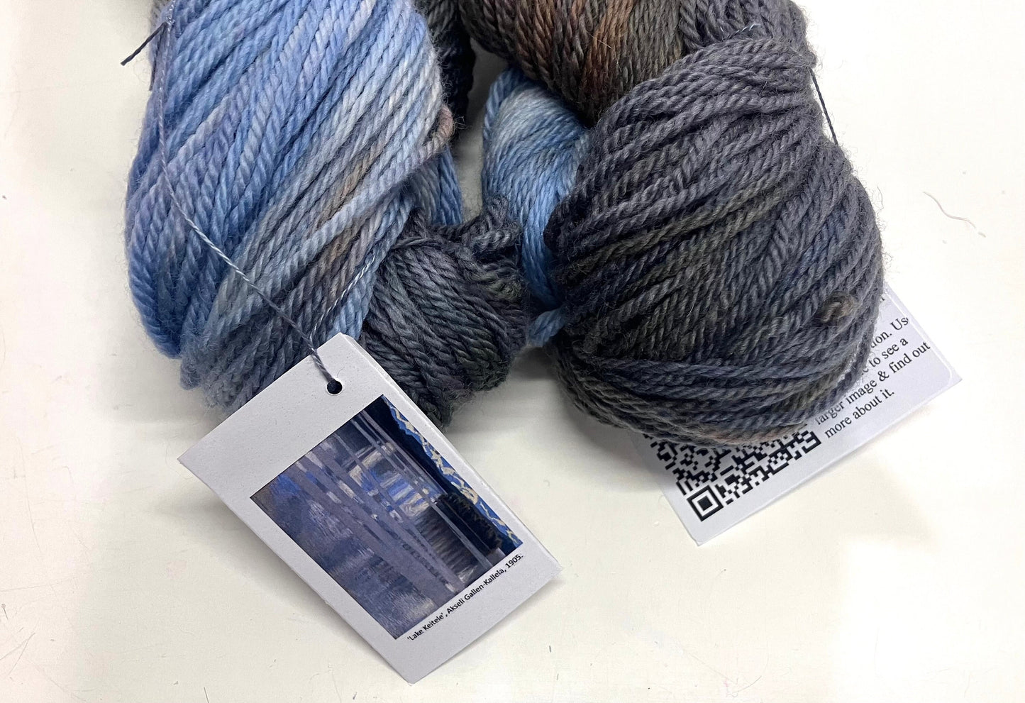 Vesivirta Watercurrent Blue White Variegated Merino Sock yarn 4ply 100g