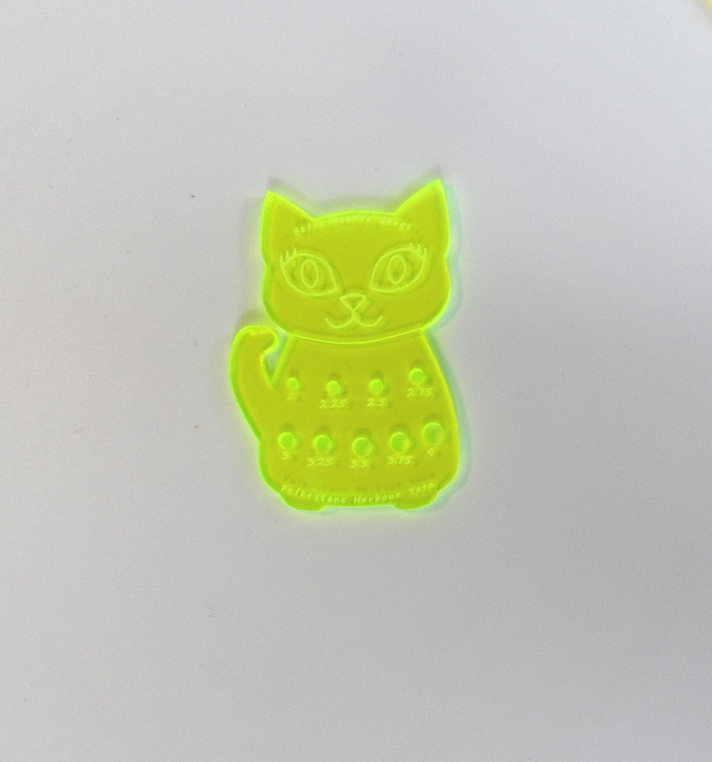 Bella Cat Knitting Needle Gauge: Acid Green Metric Sock Needle Sizer