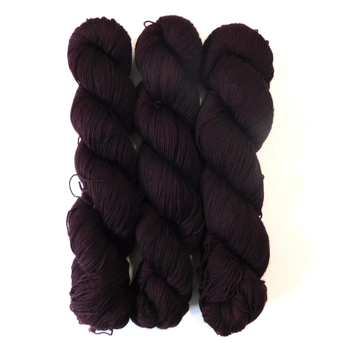 Peene Dark Aubergine Merino Blend Sock Wool Yarn 100g