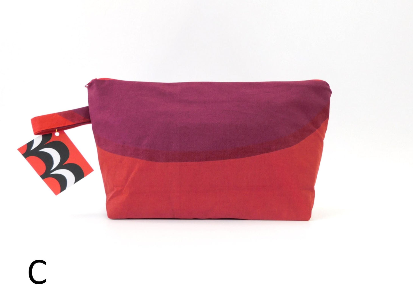 Marimekko Kaivo Fabric Zip Pouch  3 options    Red Purple