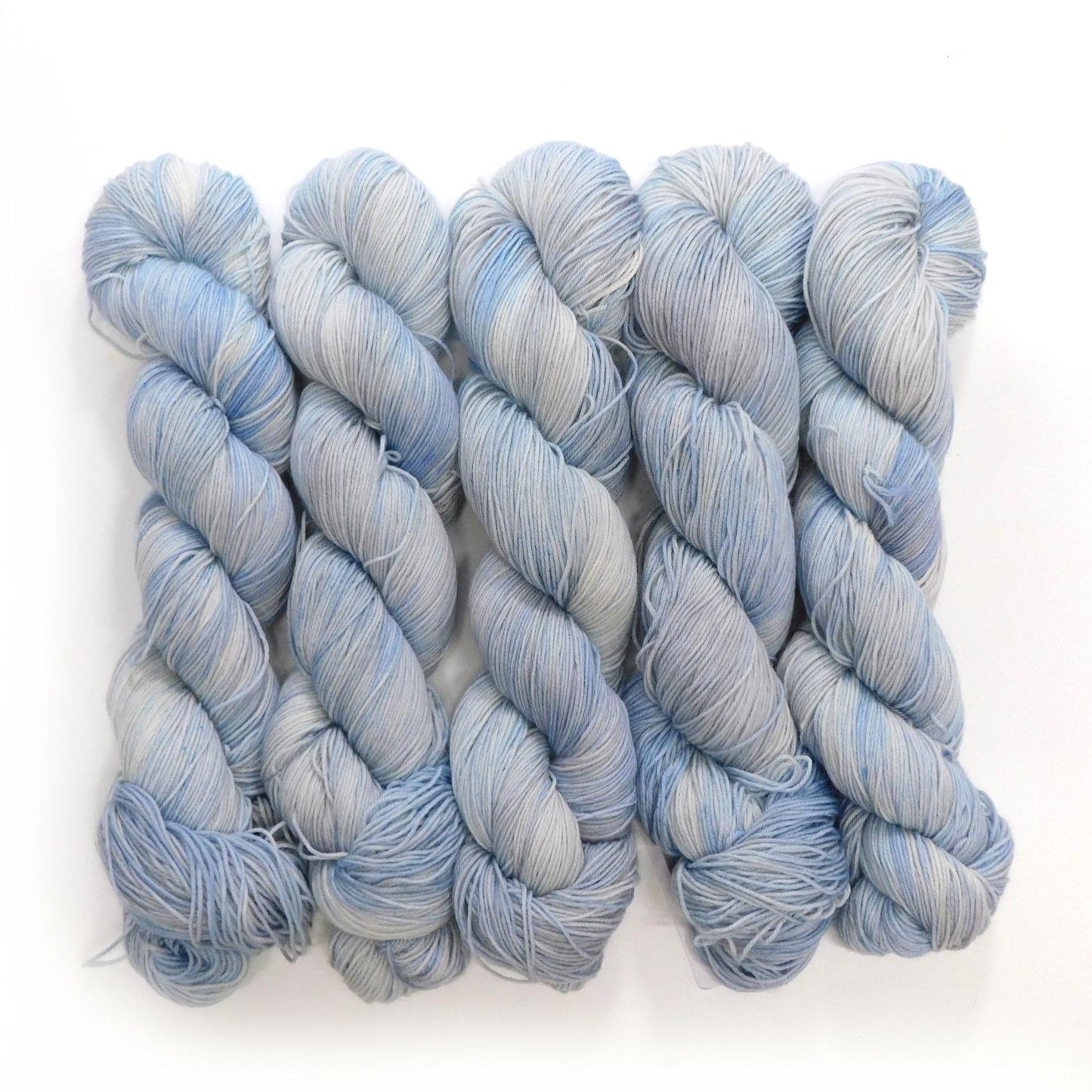 Vesivirta Watercurrent Blue White Variegated Merino Sock yarn 4ply 100g