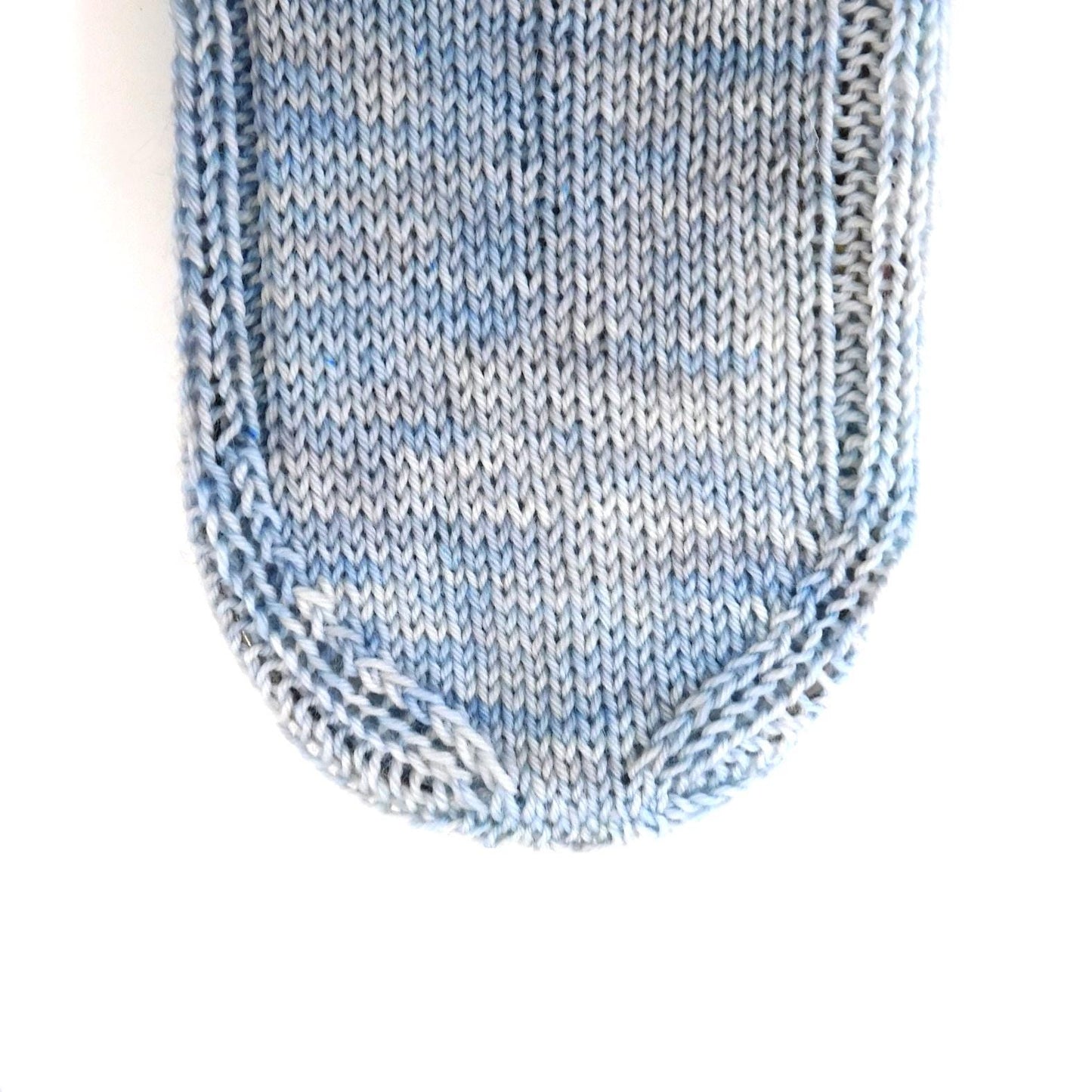 Simple Ribbed Sock Knitting Pattern 3 sizes    PDF  Instant Download