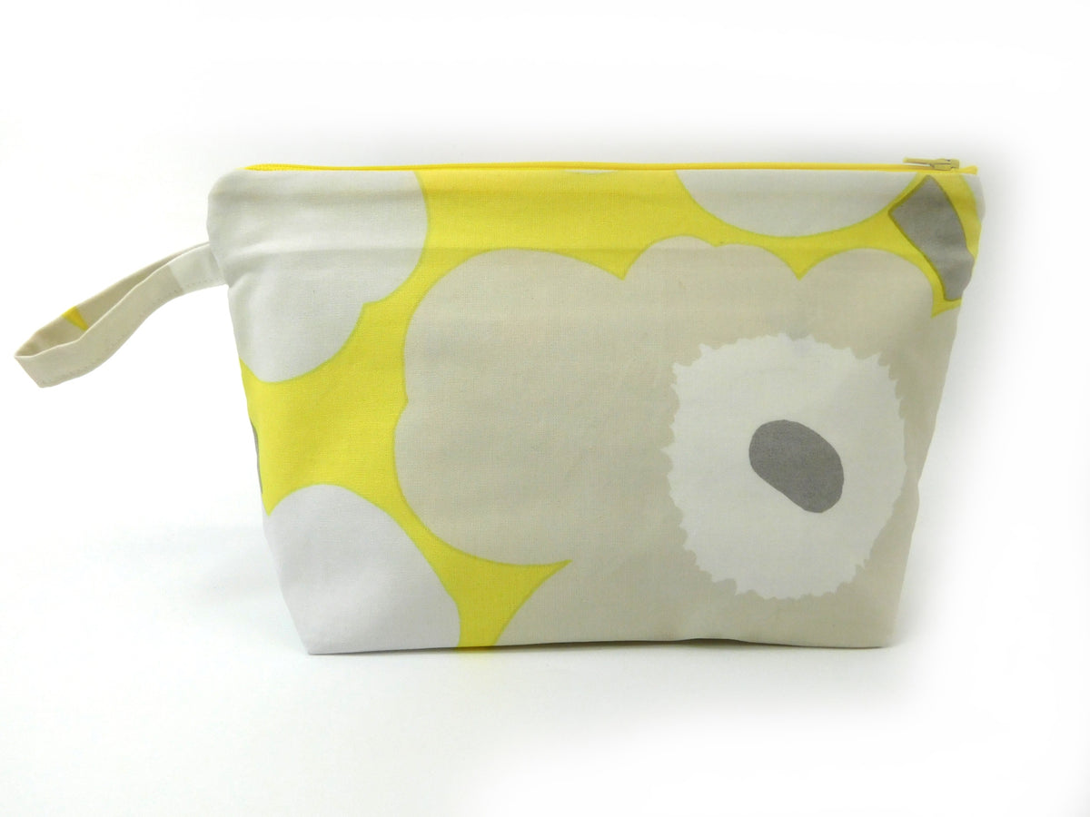 Marimekko Unikko Fabric Zip Pouch in Yellow & Grey            size Large 10.5"